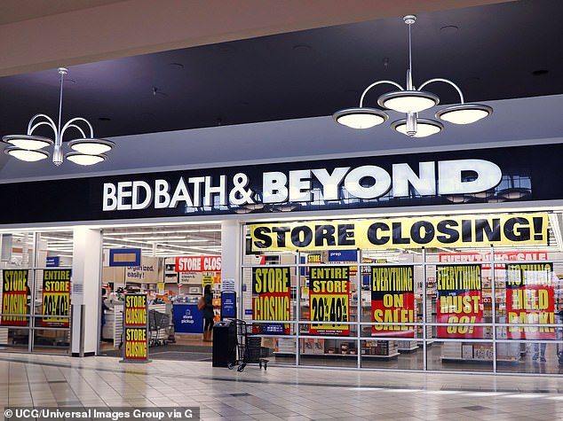 Bed Bath & Beyond said it would close 866 stores, far more than any other retailer.