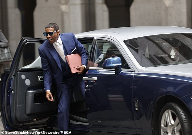 The actor would get out of the car with a large brown envelope in his hand.
