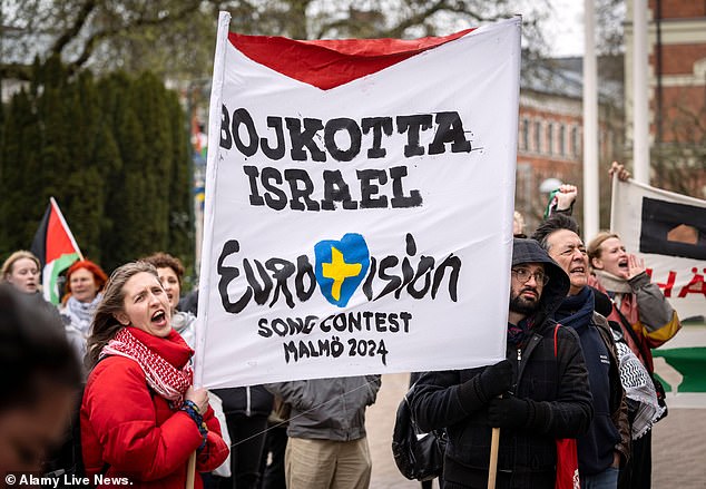 Pro-Palestinian activists have called on Eurovision to ban Israel over the war in Gaza, which has left more than 32,000 dead according to Hamas, most of whom were women and children.  In the photo: a demonstration in Malmo.