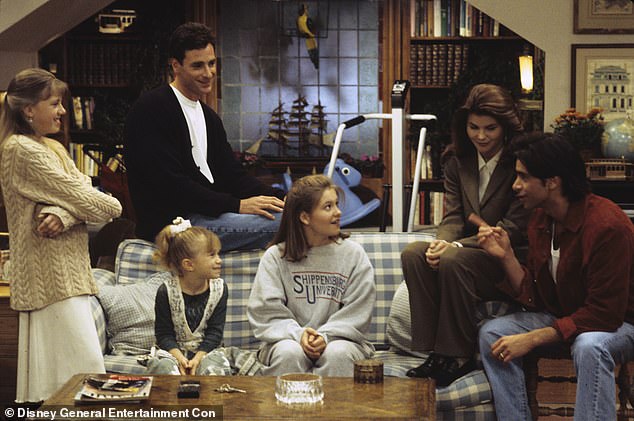 Loughlin also rehashed some old Full House memories; The cast included Jodie Sweetin, Bob Saget, Mary Kate/Ashley Olsen, Candace Cameron, Lori Loughlin and John Stamos.