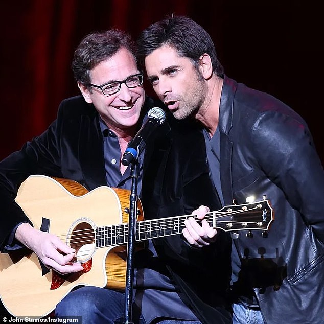 Stamos revealed that he also fell to his knees in a parking lot when he learned of Saget's death.