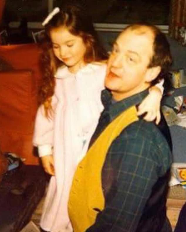 But behind Lily's rise to stardom and her dazzling connections lies a deep family pain (seen as a child with her father Jamie, who died when she was 18).