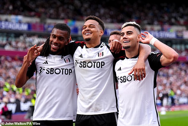 Fulham were in complete control and beat the Irons in their own stadium.