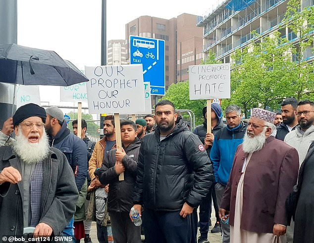 In 2021, cinemas saw protests by Muslims who claimed that the film Lady from Heaven was 