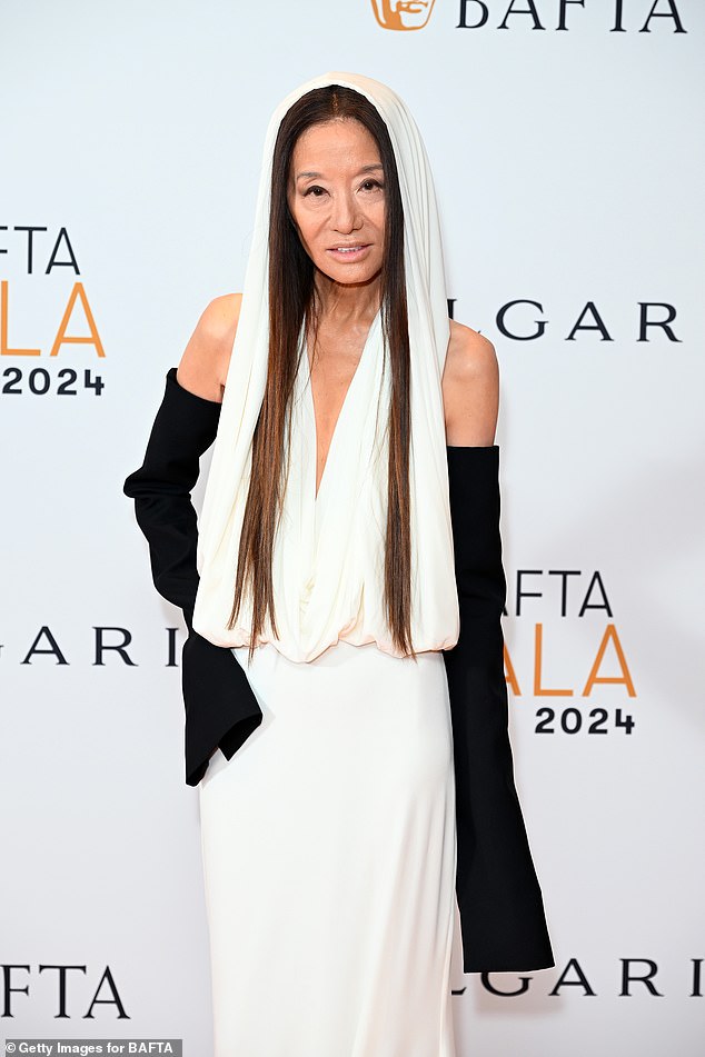 1713195044 876 Vera Wang feels better than ever as her 75th BIRTHDAY