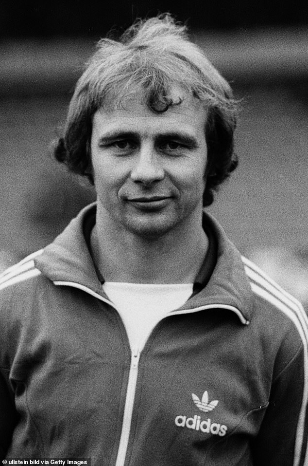 1713257141 288 Bernd Holzenbein dies aged 78 Tributes pour in for German