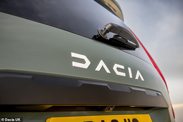 The Romanian manufacturer has introduced Dacia Zen as a complement to its existing three-year/60,000-mile warranty. Provides coverage for up to seven years, as long as the owner has the vehicle serviced each year to allow the warranty to continue.