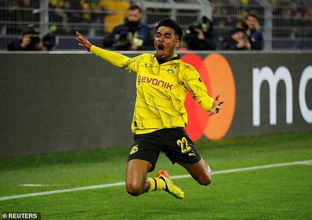 Dortmund advanced to the semi-finals to the delight of Chelsea loanee Maatsen.