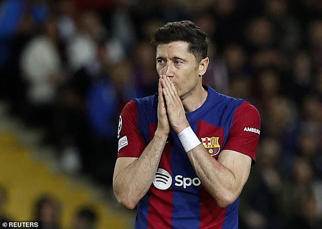 Robert Lewandowski was one of three Barcelona players to receive a rating of 3 out of 10