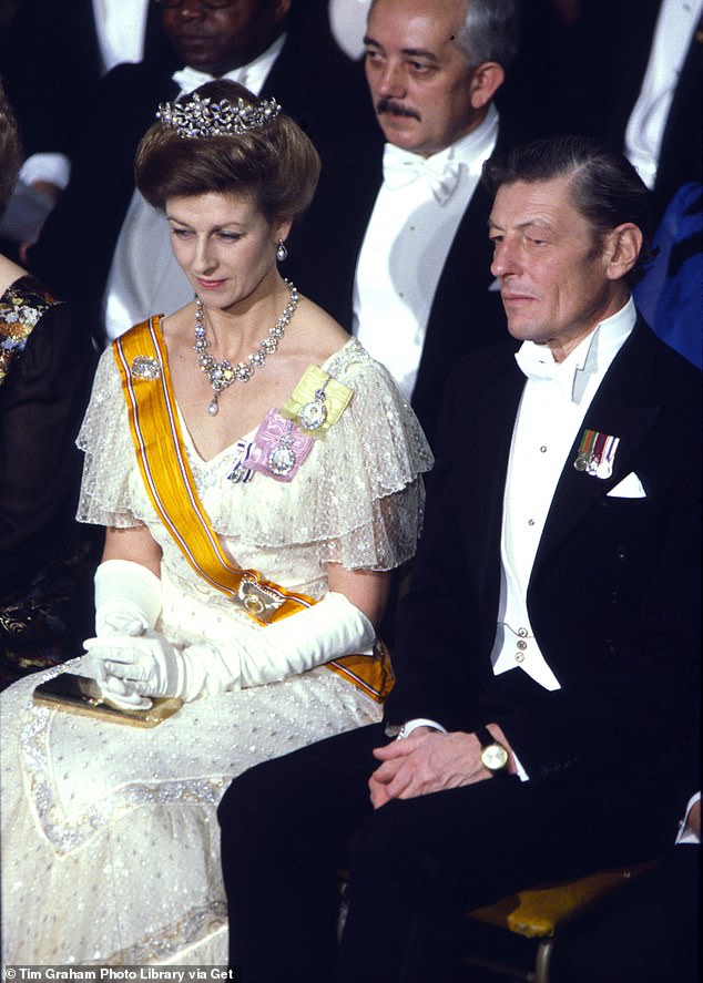 Princess Alexandra wears the Ogilvy tiara while attending a banquet at the Guildhall alongside her husband, Angus Ogilvy.