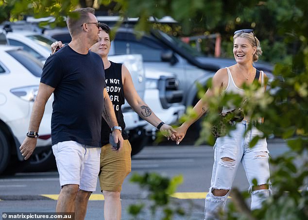 1713461902 282 Natalie Bassingthwaighte spotted in public with her new partner Pip