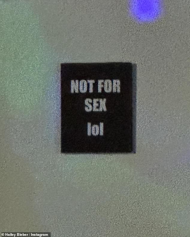 The model also shared a blurry snap of what could possibly be a funny sign in the bathroom that read, 'NOT FOR SEX lol.'