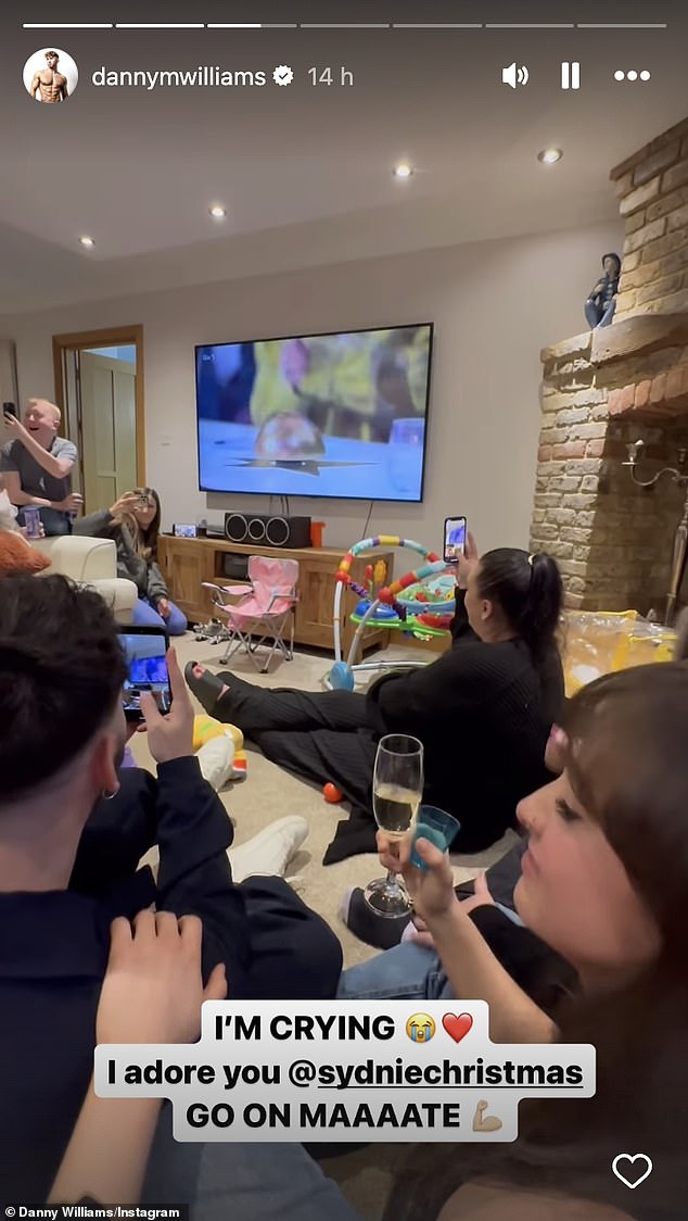 Sydnie's large group of friends and family gathered in the living room to watch her audition and cheered when she won the Golden Buzzer, while she burst into tears.