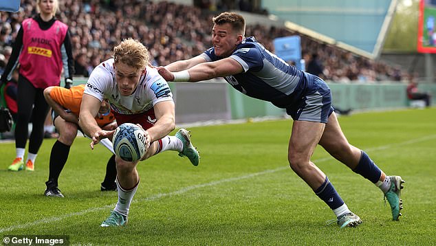 Louis Lynagh gave Harlequins their first attempt to reduce the deficit after Sale's impressive start