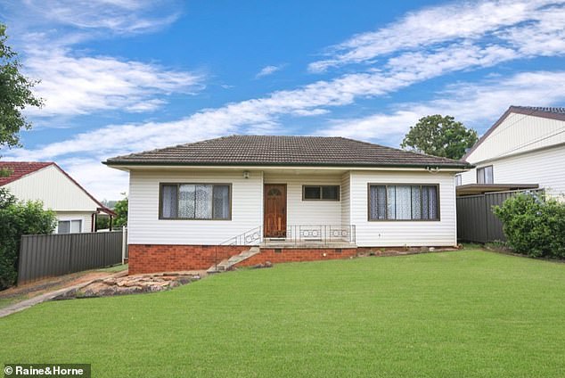 In March 2024, a three-bedroom house in Blacktown on the same block sold for $967,000, or slightly below the suburb's median of $970,030.