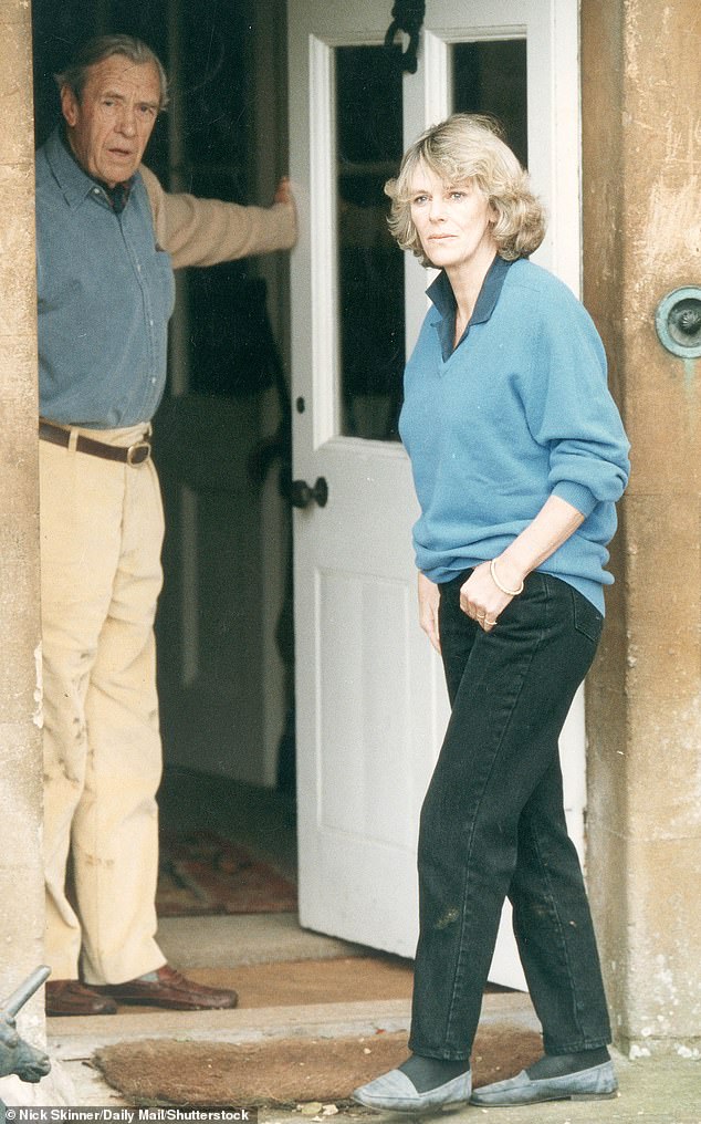 After returning home he married Rosalind Cubitt, the daughter of Lord Ashcombe.  Camilla was the first of his three children.  Camilla and her father photographed in 1992.