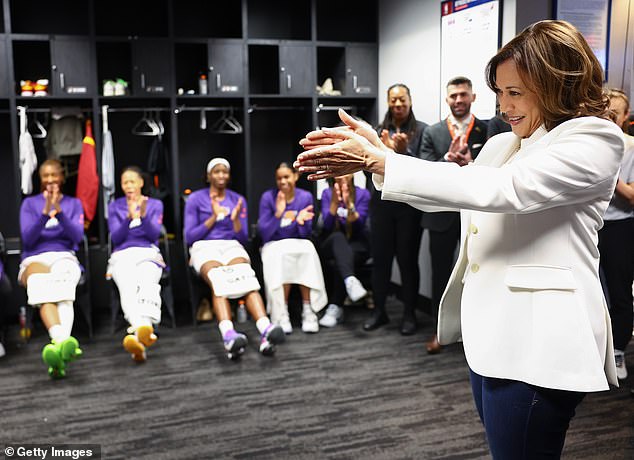 US Vice President Kamala Harris (right) speaks with members of the WNBA Phoenix Mercury team in May 2022.