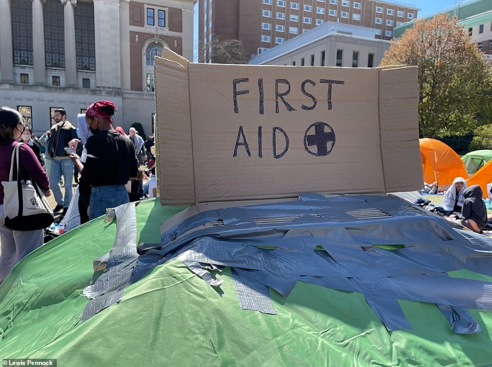 One of the many khaki tents on campus offered first aid to injured protesters.