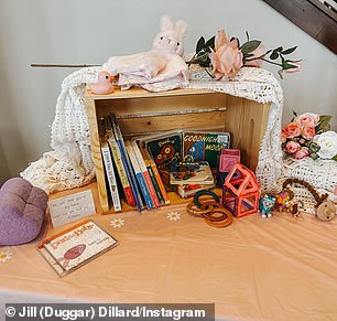 The couple included books and toys that they hoped to share with Isla if she had lived.