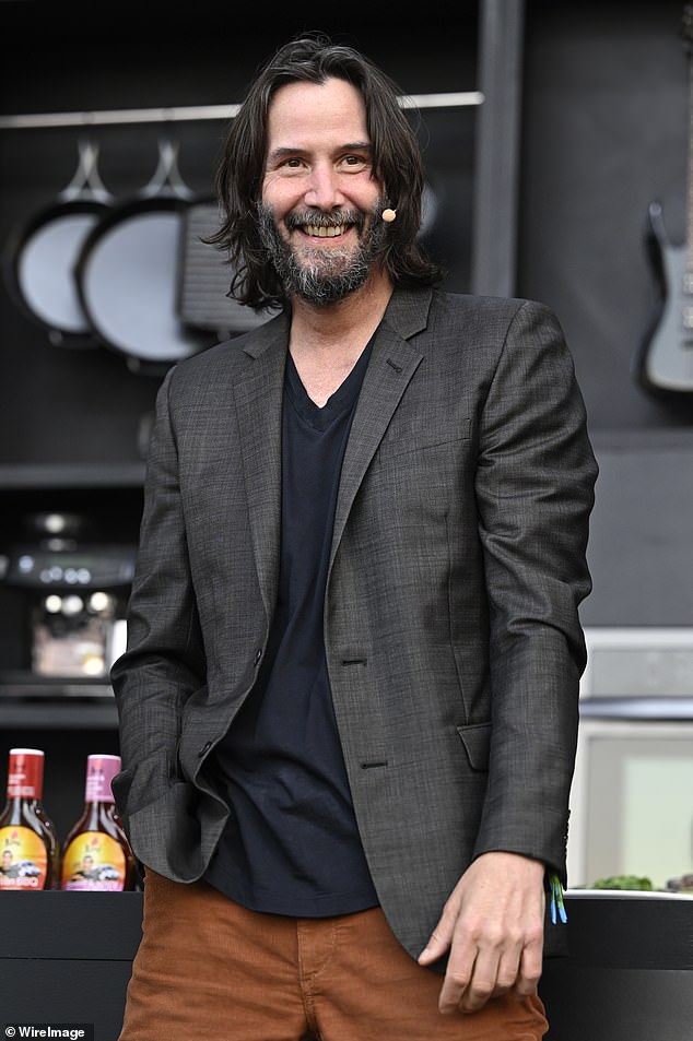 Keanu Reeves laughed when Hill asked him a cheeky question about drugs in sport during a memorable Footy Show segment.