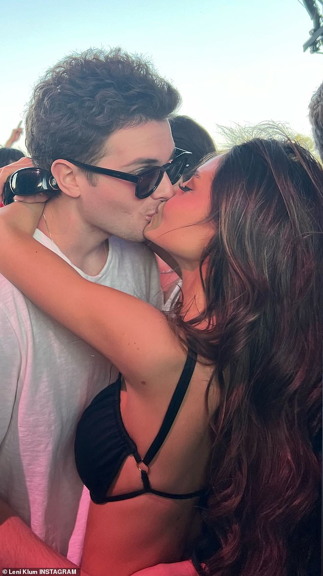 Leni was seen sharing a kiss with her boyfriend Aris Rachevsky under the neon lights during one of the second day's shows at Coachella.