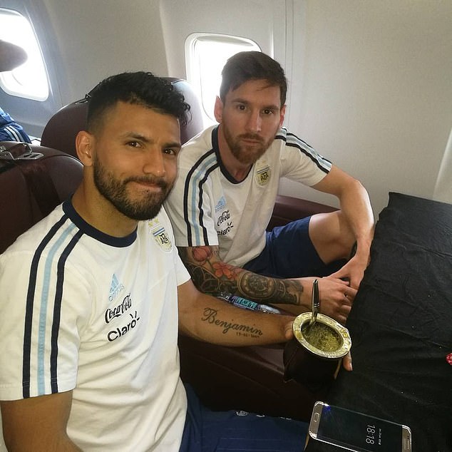 The tea that Sergio Agüero also drinks, in the photo, has become the 