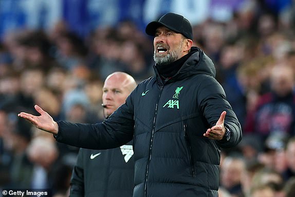 LIVERPOOL, ENGLAND - APRIL 24: Liverpool manager Jurgen Klopp reacts during the Premier League match between Everton FC and Liverpool FC at Goodison Park on April 24, 2024 in Liverpool, England.  (Photo by Chris Brunskill/Fantasista/Getty Images) (Photo by Chris Brunskill/Fantasista/Getty Images)
