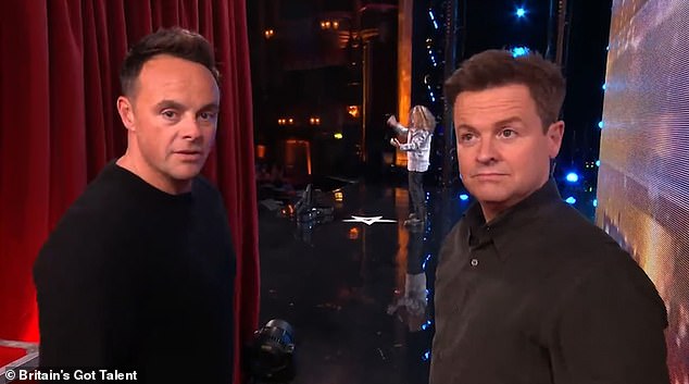 Ant and Dec looked confused backstage as they continued with their presenting duties on the ITV1 show.