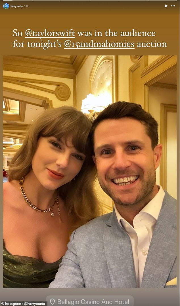 Auctioneer Harry Santa shared a selfie with Swift from the Las Vegas gala on his Instagram Story