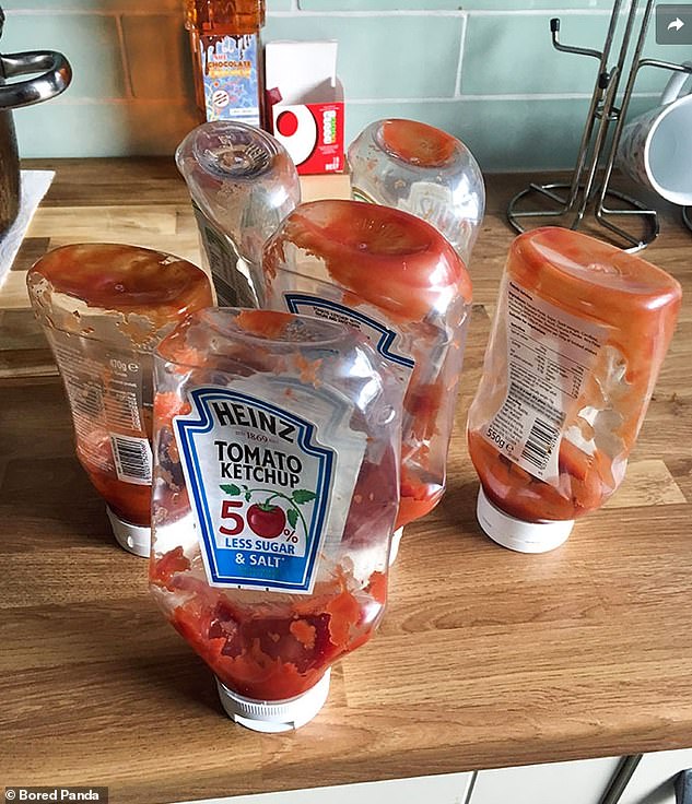 While someone clearly felt the ketchup bottles had more to offer, his partner, believed to be from the UK, wasn't so sure.