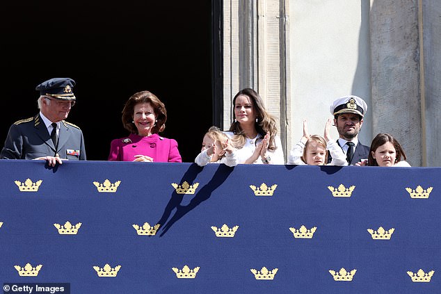 The family put on a display of clothing, with Princess Sofia and her three children dressed in white.