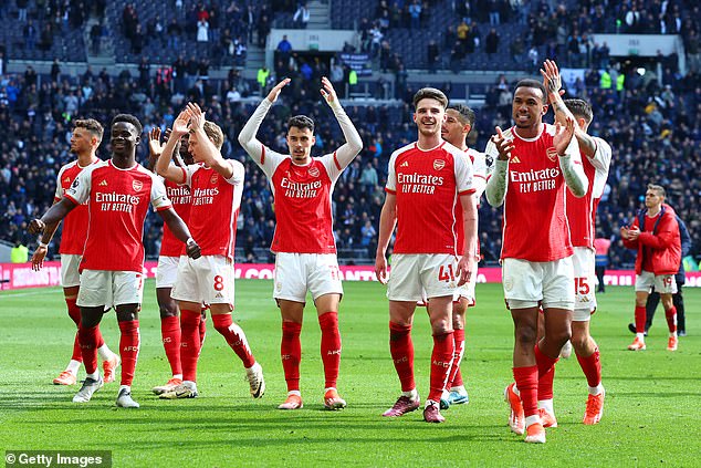 The Gunners are aiming to win their first title since 2004 and the feeling of well-being among their families drives them to the end.