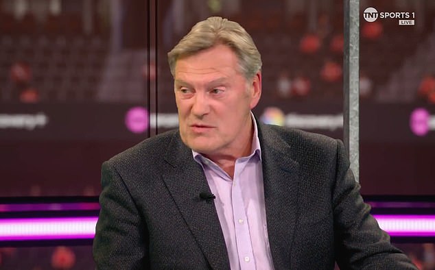 Glenn Hoddle also claimed that Kim had been too aggressive to allow Vinicius Jr to score first.