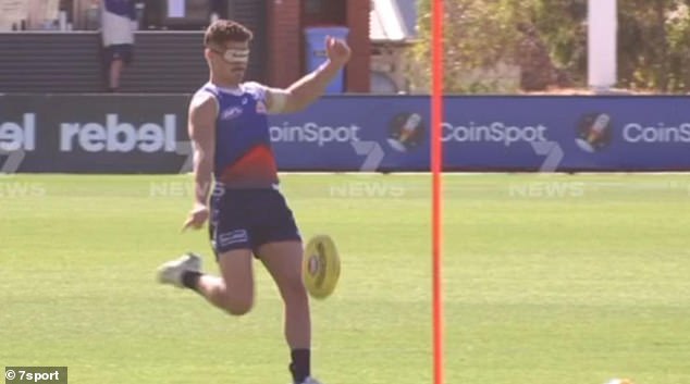 Western Bulldogs stars spotted training blindfolded in bizarre scenes