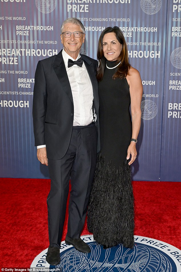 Bill Gates enjoyed a date night with his girlfriend, Paula Hurd, widow of Oracle's CEO, at the star-studded 2024 Annual Breakthrough Prize ceremony over the weekend.