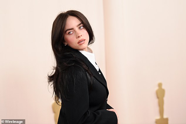 Billie Eilish made an estimated $111 million from her fans' day when she added them to her Close Friends group on Instagram on Thursday.
