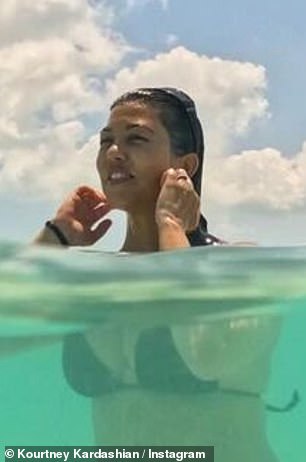 Kourtney Kardashian poked fun at the infamous moment her sister Kim Kardashian lost her $75,000 diamond in the ocean on an episode of Keeping Up With the Kardashians.