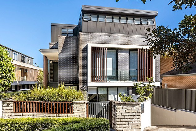 The Channel Nine sports presenter did not share this apartment with her ex-fiancé, but bought it for $640,000 in 2017 as a first-time home buyer before putting it on the rental market in 2021 for $525 a week.