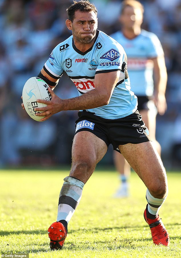 Cronulla Enforcer co-captain Dale Finucane has announced his immediate retirement from the NRL on medical advice.