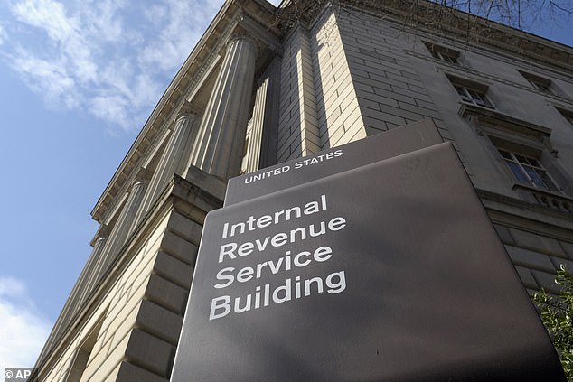 Eight states had the lowest taxes: Florida, Nevada, New Hampshire, South Dakota, Tennessee, Texas, Washington and Wyoming.  In the photo, the IRS building in Washington.