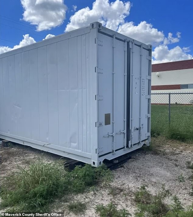 Currently, local authorities are using a refrigerated trailer, purchased during the pandemic, to house 28 bodies, although the space is only planned for 20.