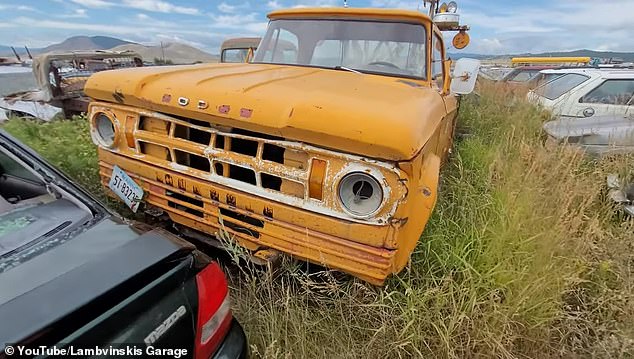 This Dodge Recovery Vehicle Retains Its Vibrant Yellow Paint After More Than Half a Century