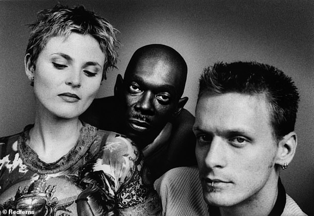 Faithless announced on Friday that they will be returning to the stage with their first live shows in eight years.