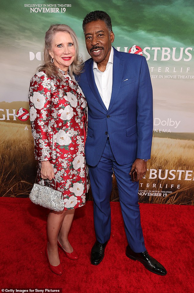 Ernie Hudson said he learned the secret to a successful marriage after an argument over toilet paper with his wife of 40 years, Linda Kingsberg;  in the photo 2021