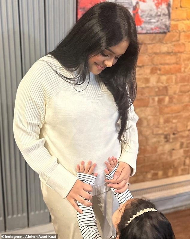 Harry Potter star Afshan Azad-Kazi was congratulated by her co-stars after revealing she is pregnant with her second child.