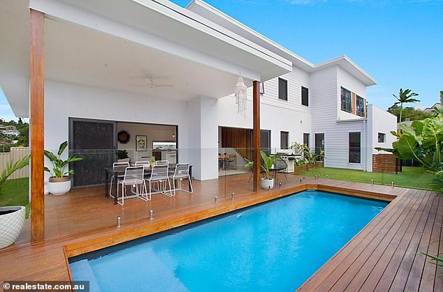 Influencer Ellidy Pullin has sold the Gold Coast home she shared with her late snowboarding partner Alex 'Chumpy' Pullin.