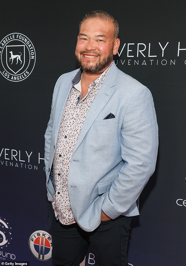 Jon Gosselin admitted that he used Ozempic to lose about 32 pounds in two months.  The Jon & Kate Plus 8 star, 47, revealed that he started taking semaglutide, the generic form of Ozempic, in February and was celebrating his results.