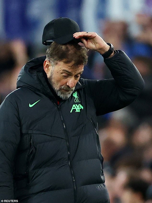 Jurgen Klopp apologized for Liverpool's abject performance on Wednesday night