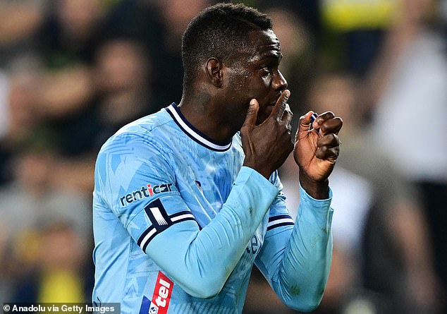 Mario Balotelli pretended to smoke after a lighter was thrown onto the pitch in Adana Demirspor's recent defeat to Fenerbahce.