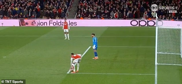 Gabriel clearly handled the ball on a goal kick, but the referee decided not to act